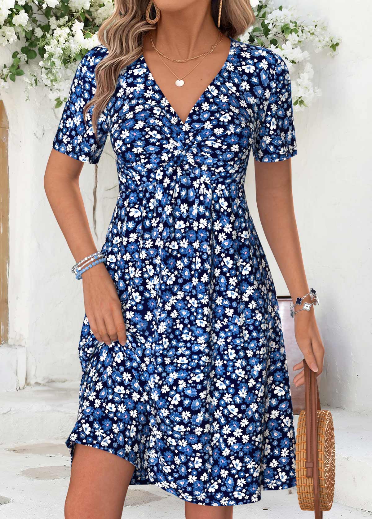 Blue Floral Print Twist Short Sleeve V Neck Dress | picture 