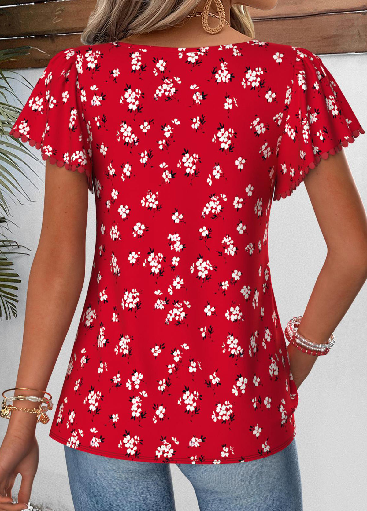 Red Floral Print Curved Hem Short Sleeve Blouse | picture 