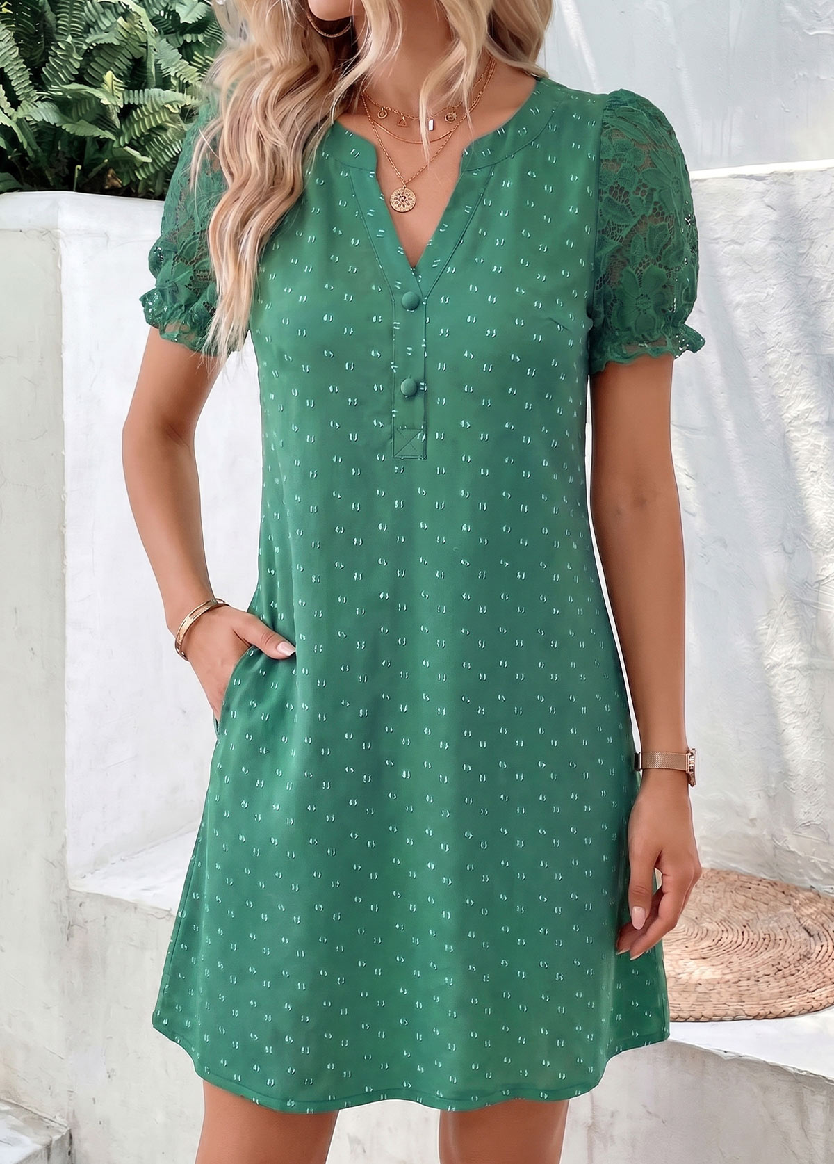 Green Short Patchwork Split Neck Dress | picture 