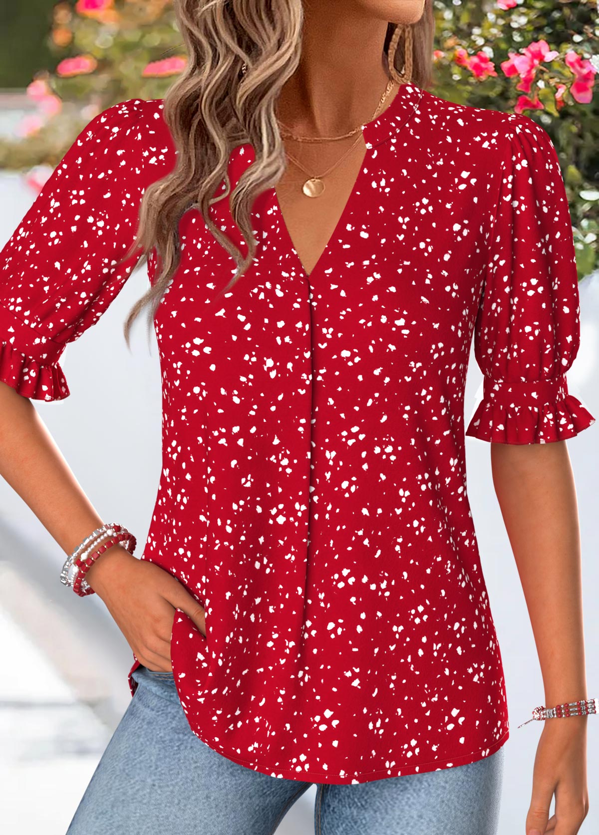 Red Geometric Print Shirred Half Sleeve Split Neck Blouse | picture 