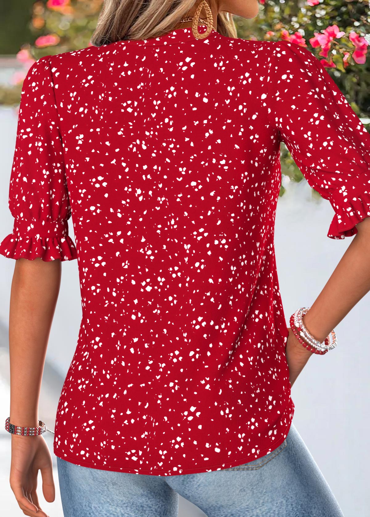 Red Geometric Print Shirred Half Sleeve Split Neck Blouse | picture 