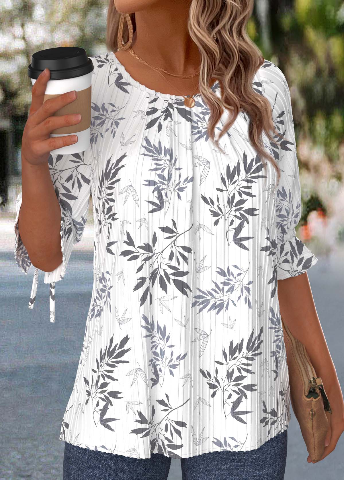 White Leaf Print Curved Hem Half Sleeve T Shirt | picture 
