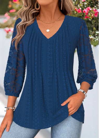 women clothes image of Navy Curved Hem 3/4 Sleeve V Neck Blouse