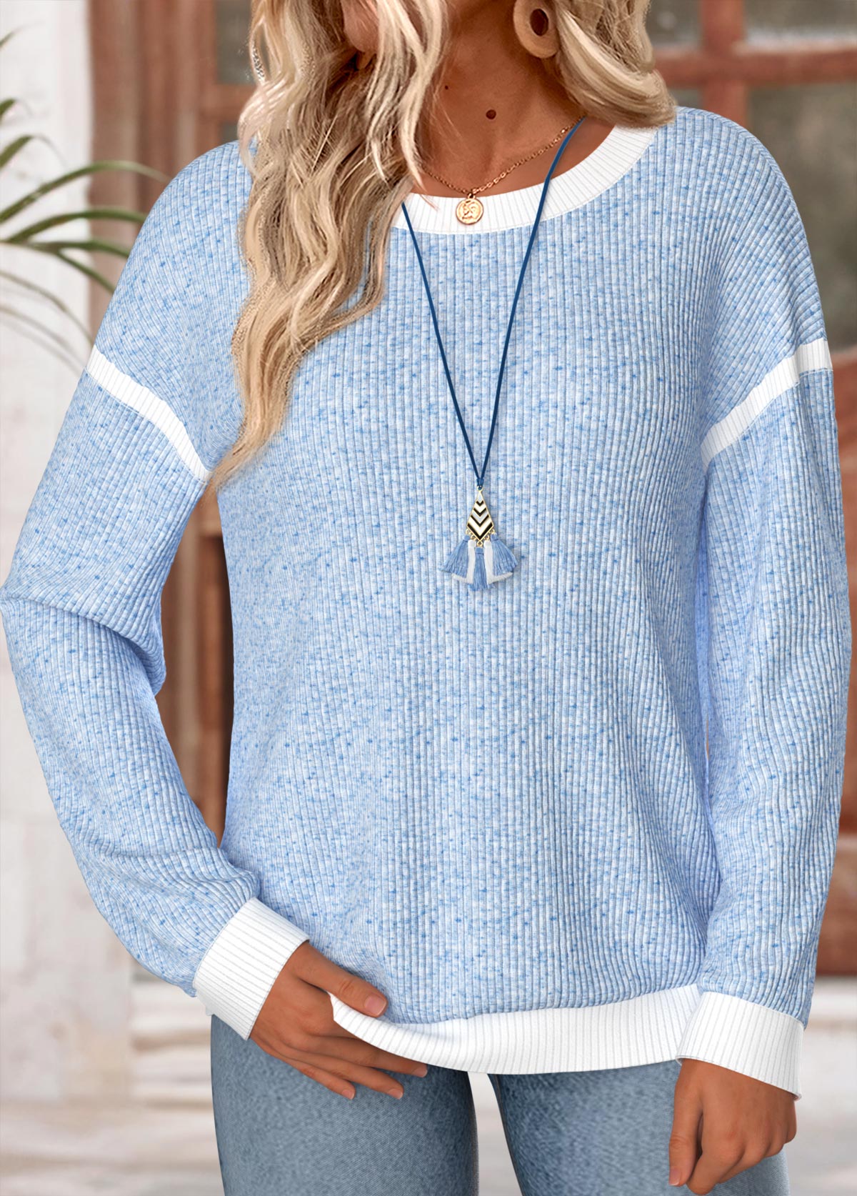 Blue Patchwork Long Sleeve Round Neck Sweatshirt | picture 