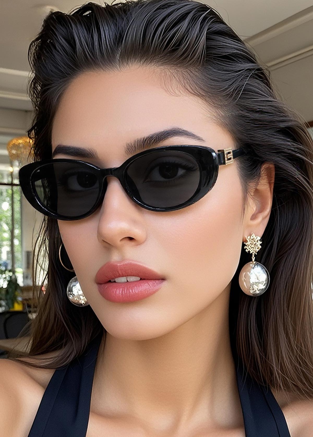 Black Color Cat Eye Design Sunglasses | picture 