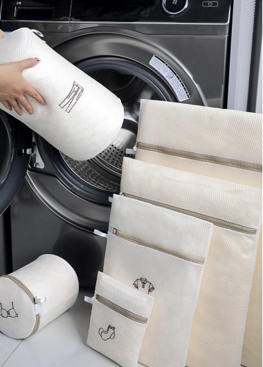 women clothes image of White Color Bathroom Essentials Bag Set