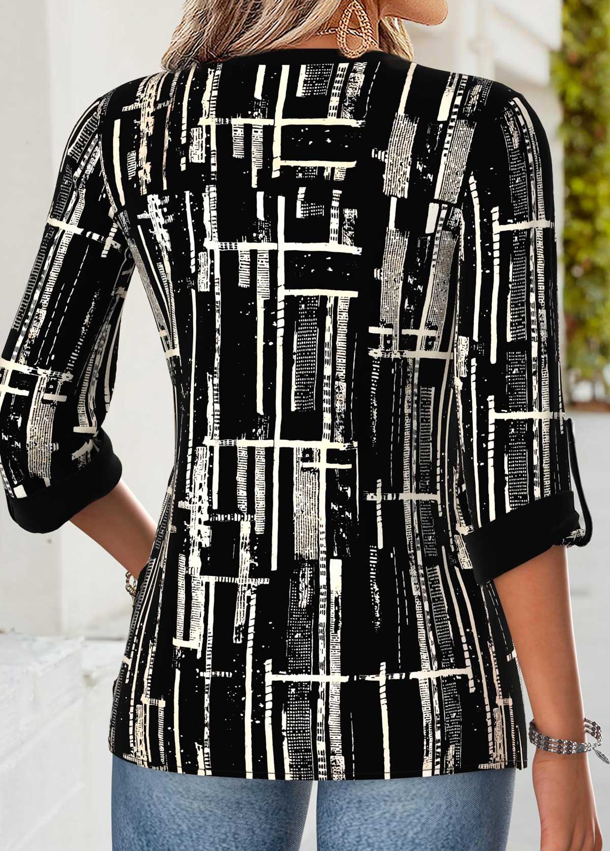 Black Geometric Print Curved Hem 3/4 Sleeve Blouse | picture 