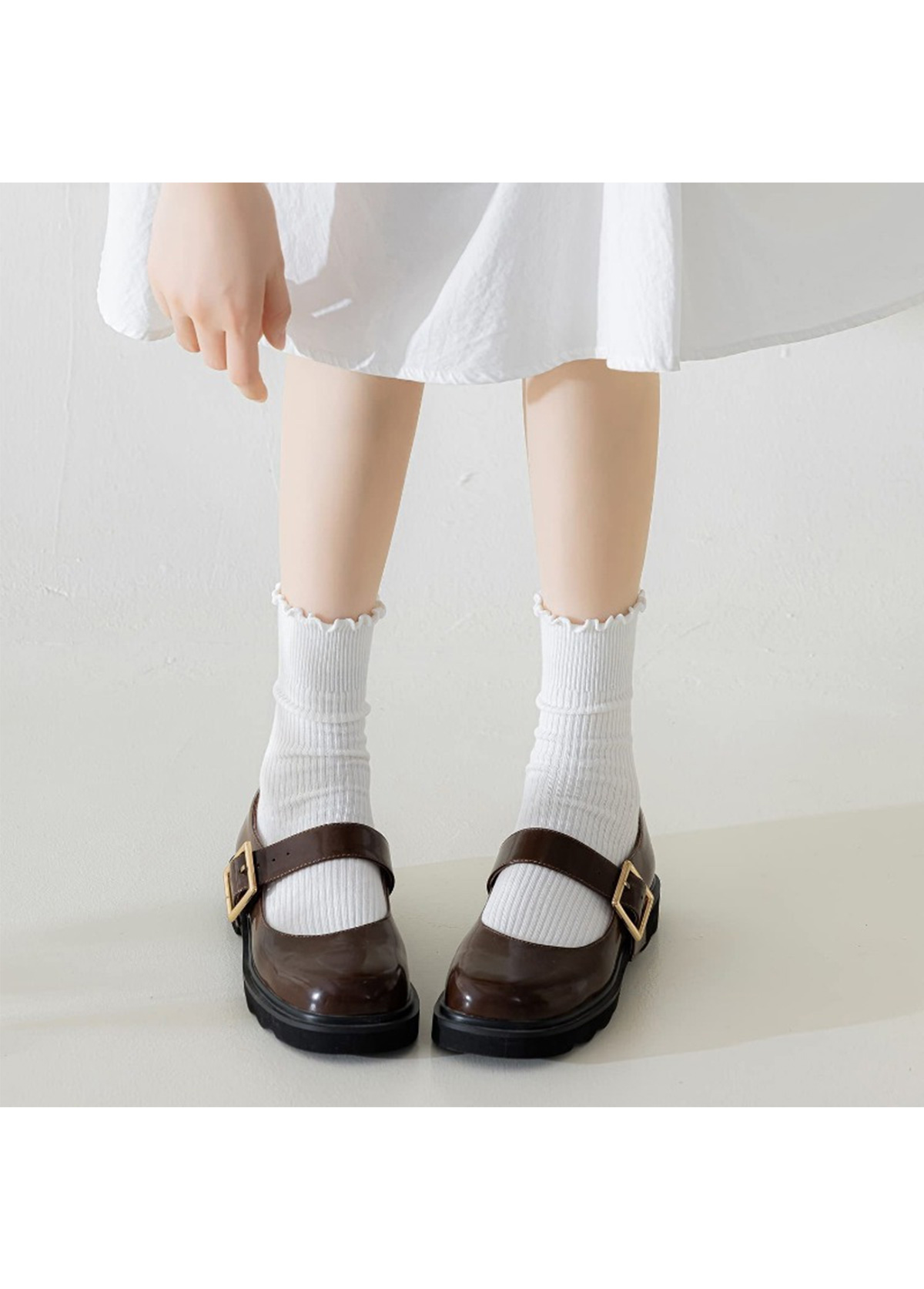 Soft Ruffle Edge Multi Tone Cotton Crew Socks | picture 