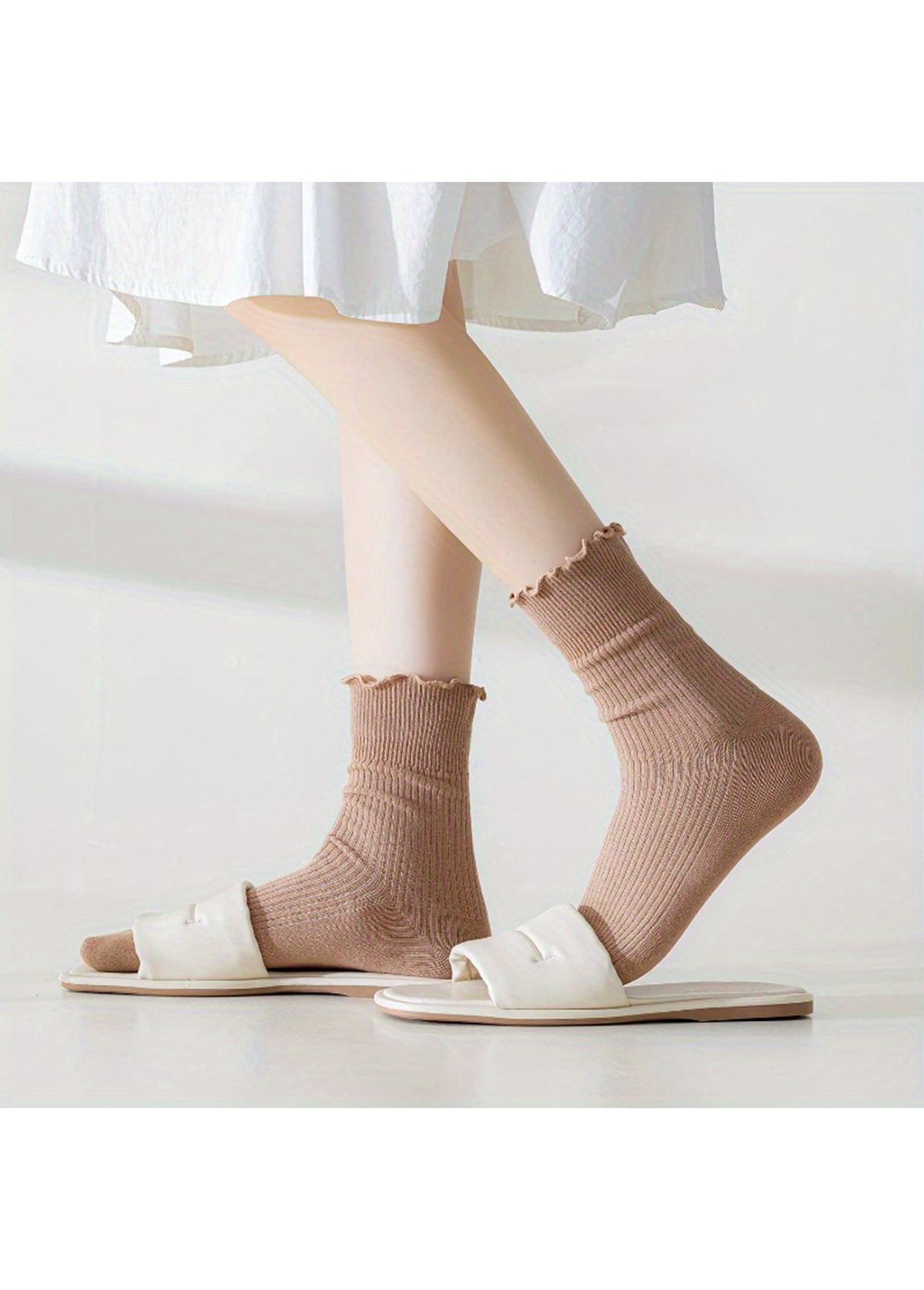 Soft Ruffle Edge Multi Tone Cotton Crew Socks | picture 