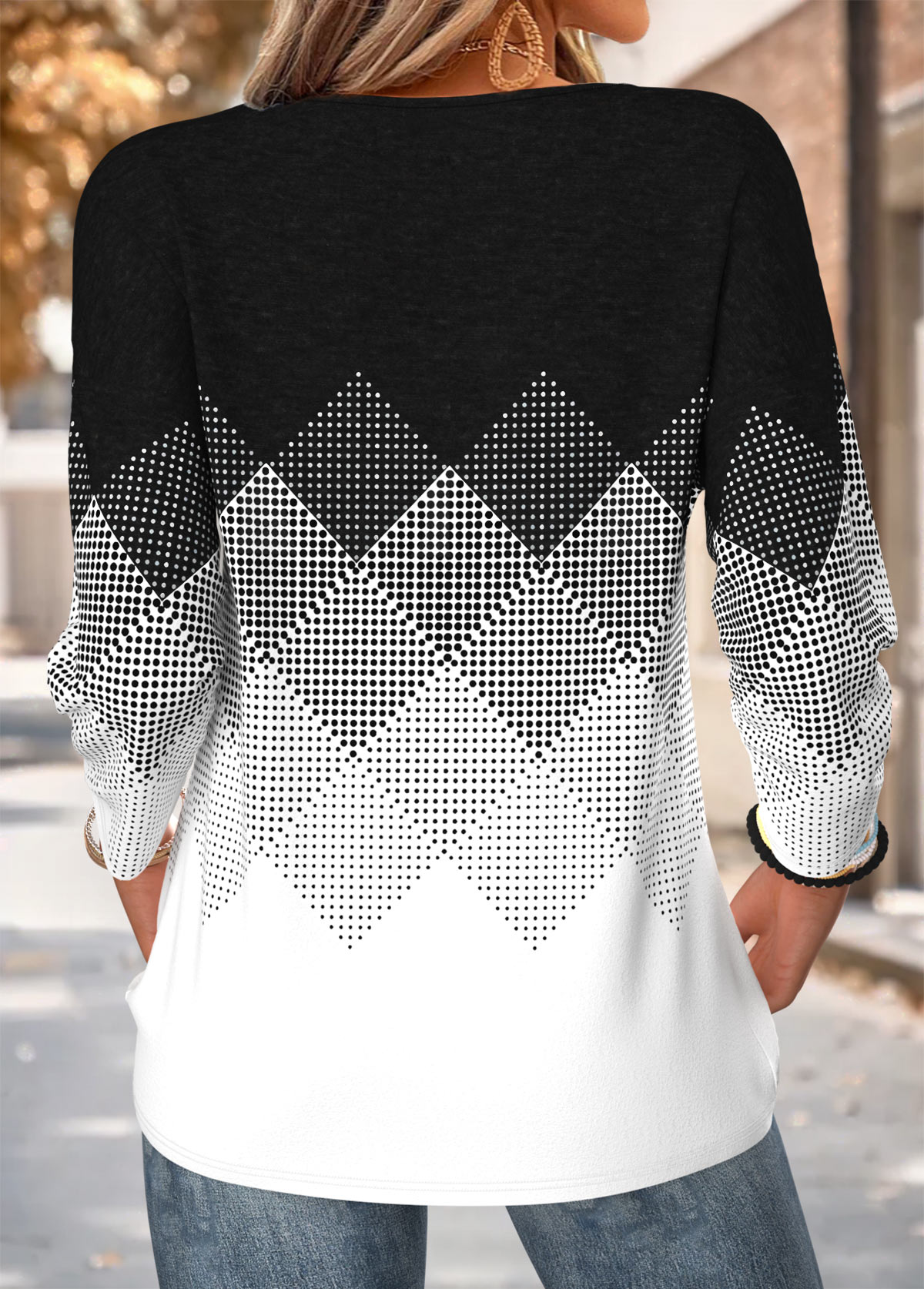 Black Geometric Print Curved Hem Long Sleeve T Shirt | picture 