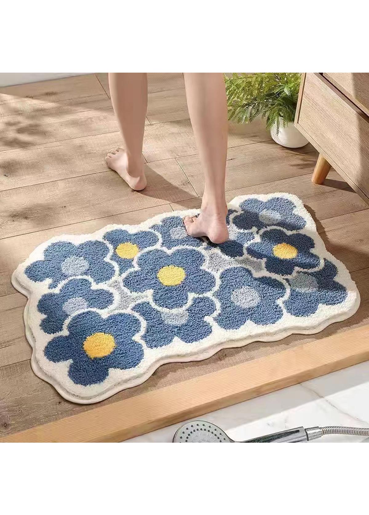 Blue Floral Print Cat Paw Pad Bath Mat | picture 