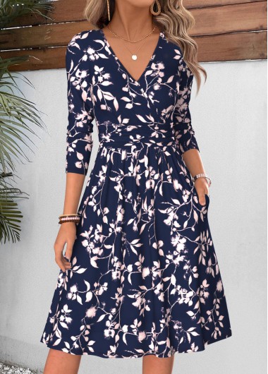 women clothes image of Navy Leaf Print Shirred Long Sleeve V Neck Dress