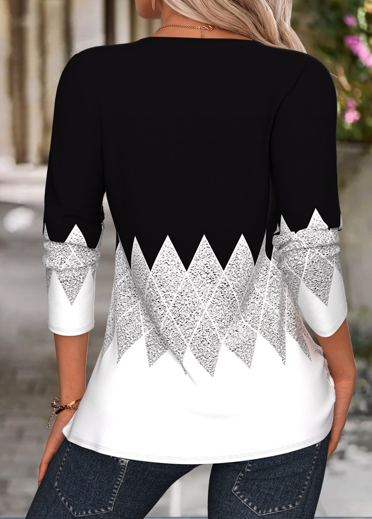 Black Geometric Print Tuck Stitch Long Sleeve T Shirt | picture 