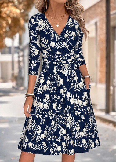 women clothes image of Navy Floral Print Shirred Long Sleeve V Neck Dress