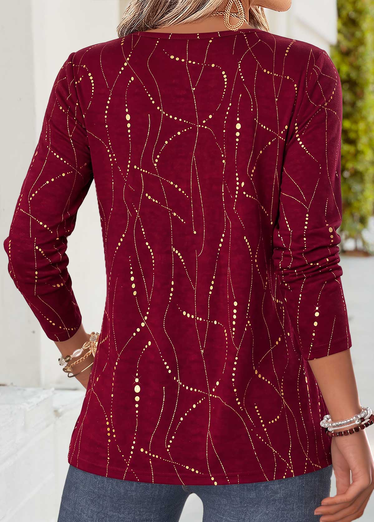 Red Geometric Print Curved Hem Long Sleeve T Shirt 2
