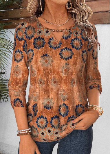 women clothes image of Terracotta Tribal Print Shirred 3/4 Sleeve Blouse